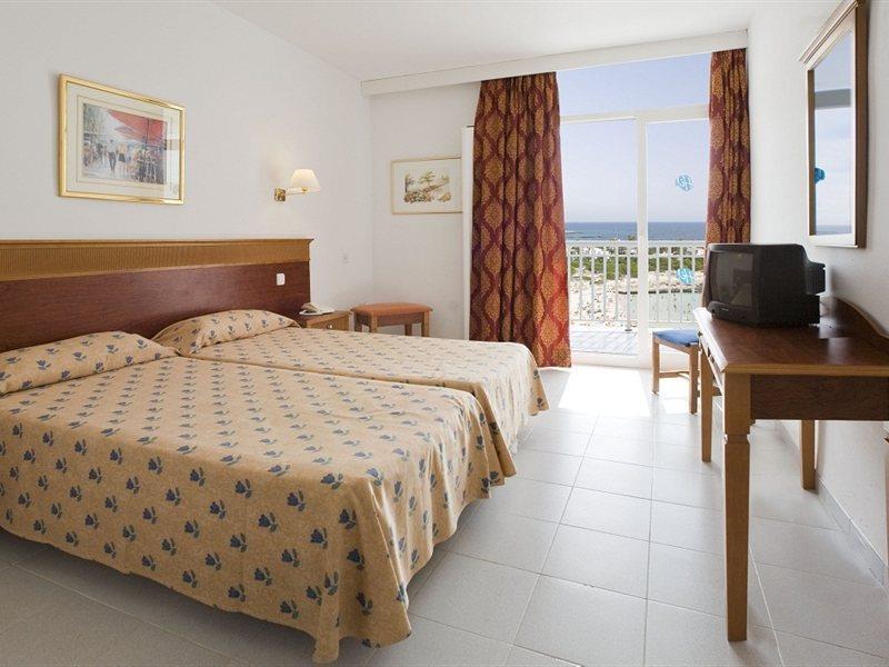 Smartline Cala N Bosch Hotel Cala en Bosc Eksteriør bilde